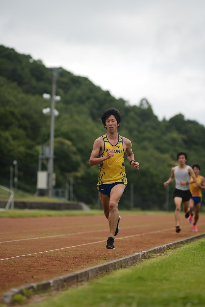 選手写真:横山 諒