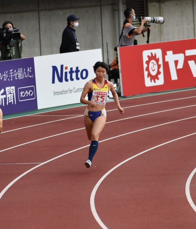 選手写真:岩田 優奈