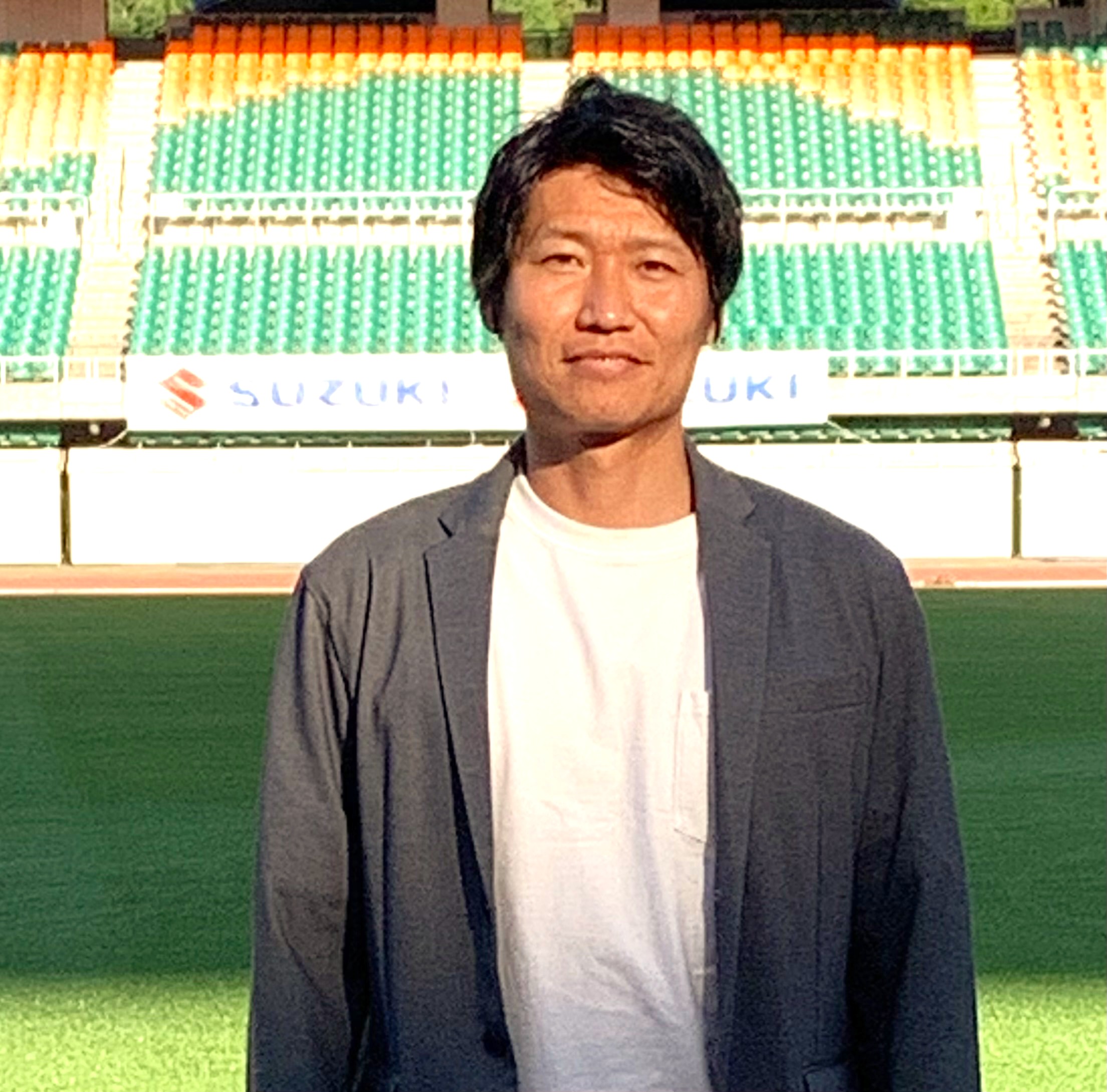 選手写真：中村明彦