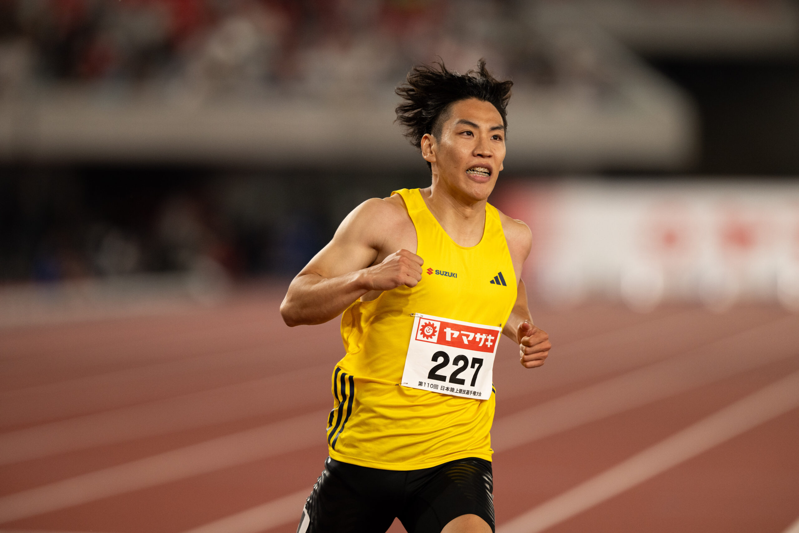選手写真：鈴木 涼太